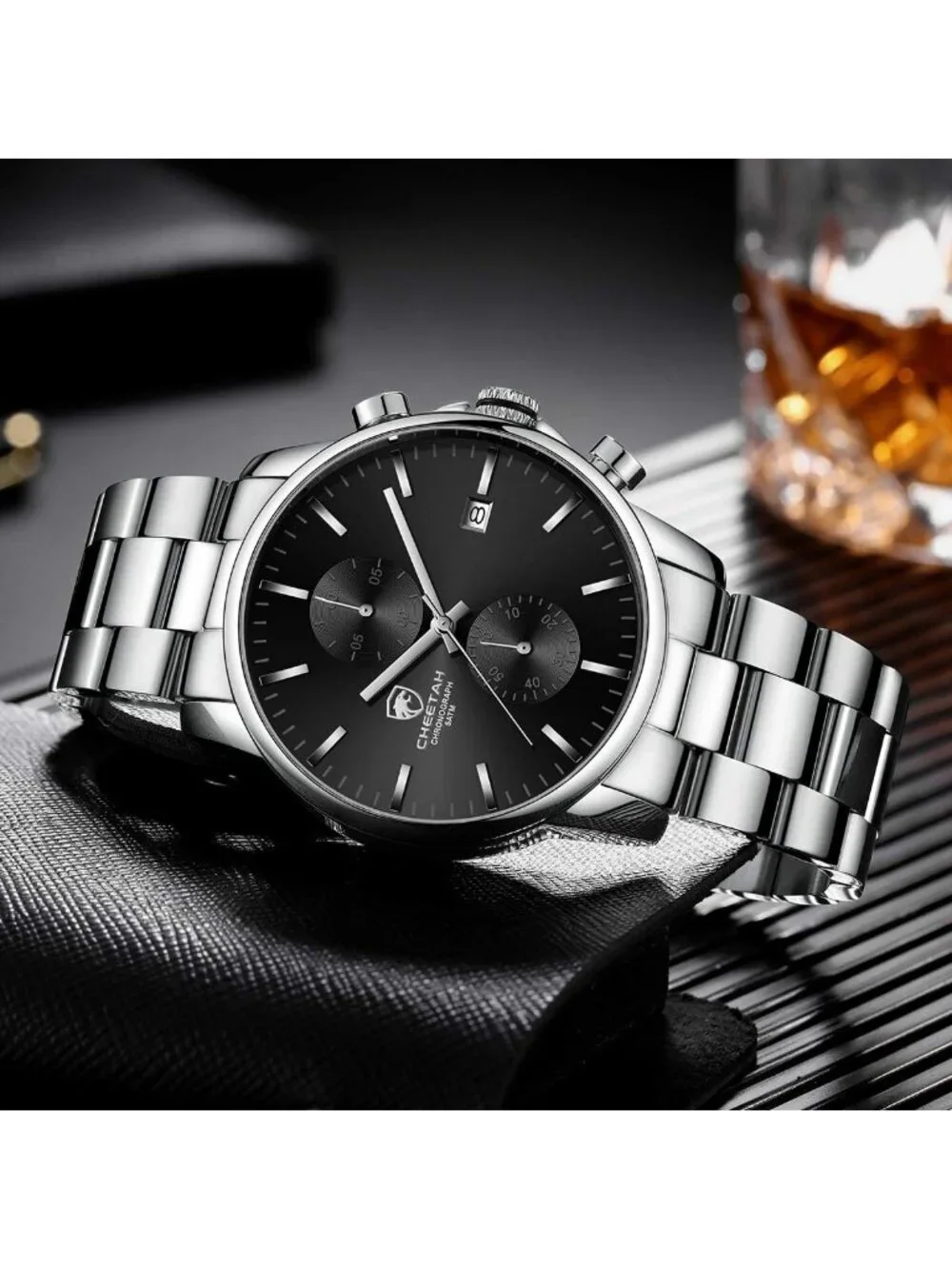 Men's Silver Black Classic Stainless Steel Waterproof Chronograph Quartz Watch